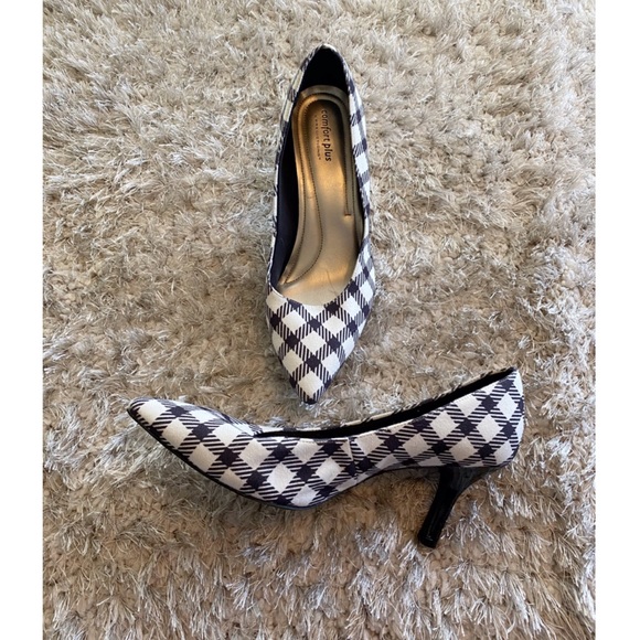 Comfort Plus By Predictions Plaid Heels Size 9.5